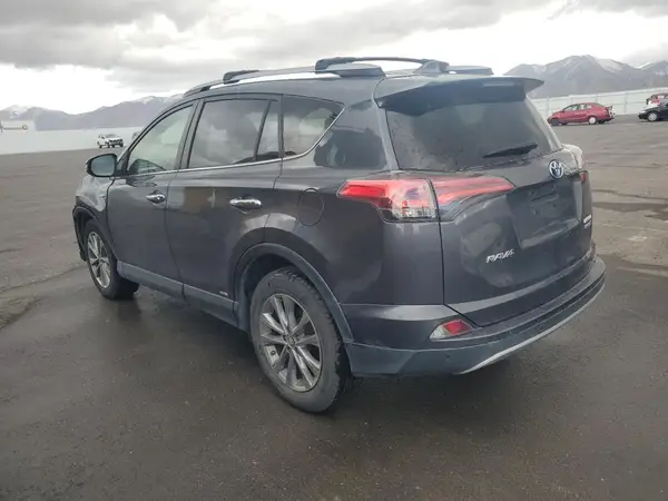 JTMDJREV2HD146508 2017 TOYOTA RAV 4 - Image 2