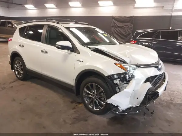 JTMDJREV2JD183306 2018 TOYOTA RAV 4 - Image 1