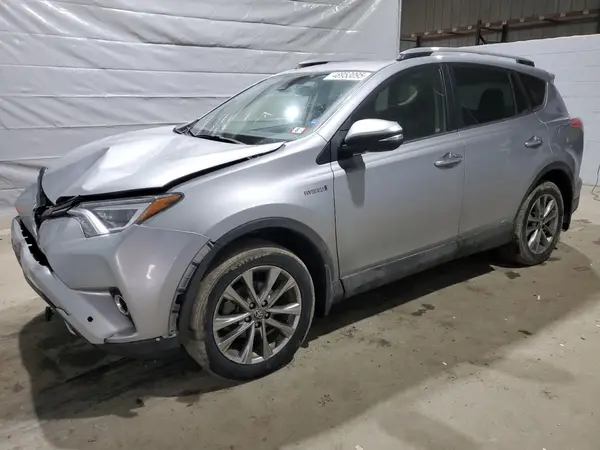 JTMDJREV3HD085525 2017 TOYOTA RAV 4 - Image 1