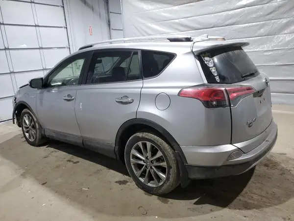 JTMDJREV3HD085525 2017 TOYOTA RAV 4 - Image 2