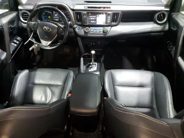 JTMDJREV3HD085525 2017 TOYOTA RAV 4 - Image 8