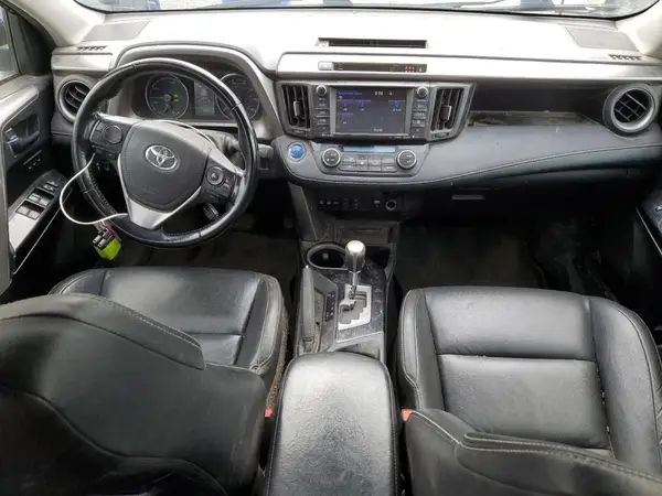 JTMDJREV3JD154218 2018 TOYOTA RAV 4 - Image 8