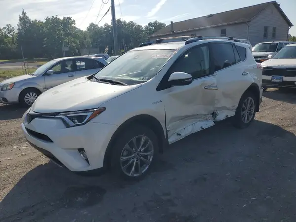JTMDJREV3JD157880 2018 TOYOTA RAV 4 - Image 1