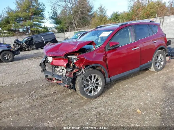 JTMDJREV3JD158379 2018 TOYOTA RAV 4 - Image 2