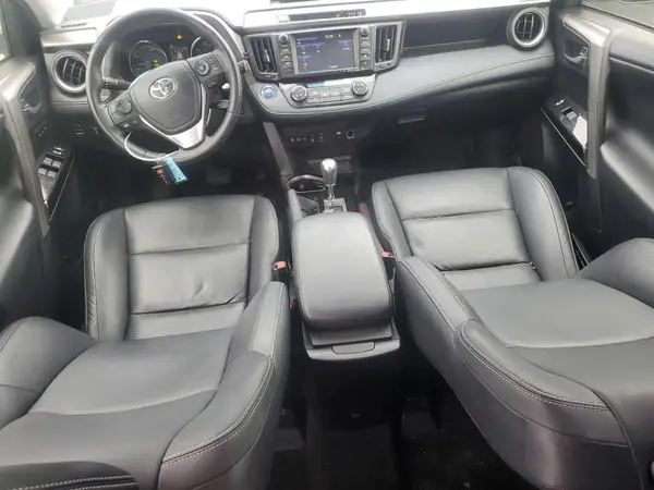 JTMDJREV3JD233078 2018 TOYOTA RAV 4 - Image 8