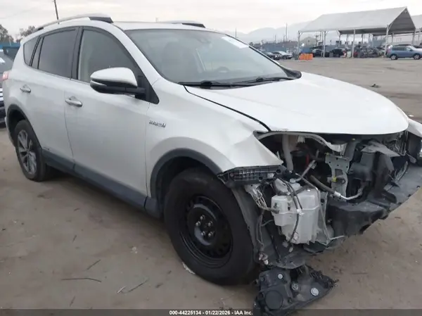 JTMDJREV4GD026885 2016 TOYOTA RAV 4 - Image 1
