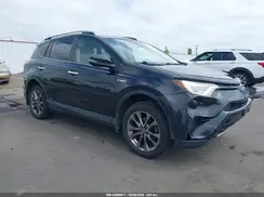 JTMDJREV4HD117009 2017 TOYOTA RAV 4