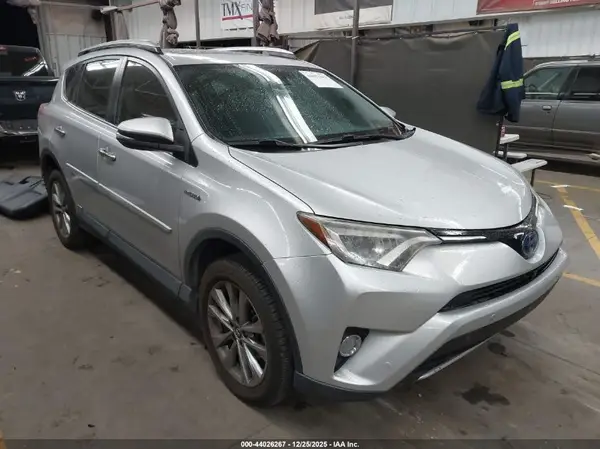 JTMDJREV5GD024207 2016 TOYOTA RAV 4 - Image 1
