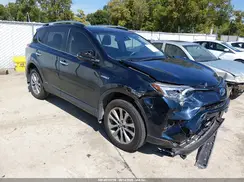 JTMDJREV5HD068662 2017 TOYOTA RAV 4