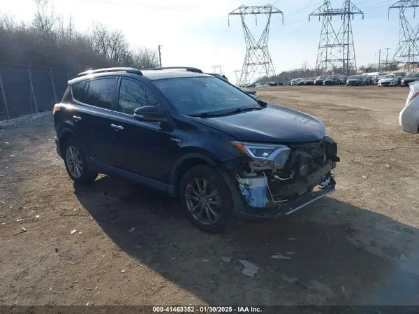 JTMDJREV5HD106553 2017 TOYOTA RAV 4 - Image 1