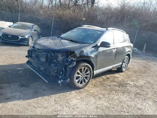 JTMDJREV5HD106553 2017 TOYOTA RAV 4 - Image 2