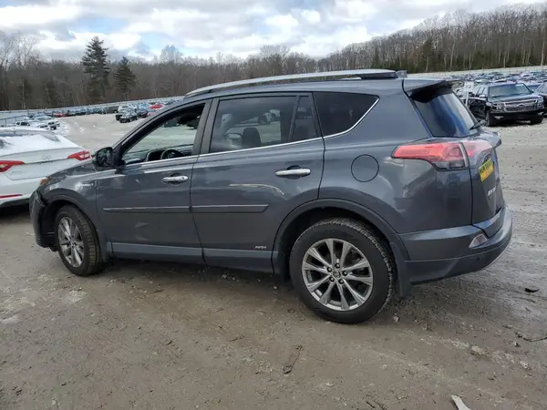 JTMDJREV5HD141805 2017 TOYOTA RAV 4 - Image 2