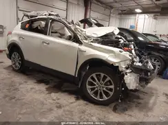 JTMDJREV5JD155774 2018 TOYOTA RAV 4