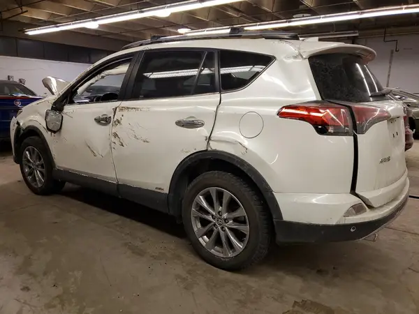 JTMDJREV5JD205993 2018 TOYOTA RAV 4 - Image 2