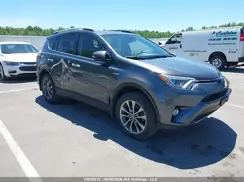 JTMDJREV5JD222311 2018 TOYOTA RAV 4