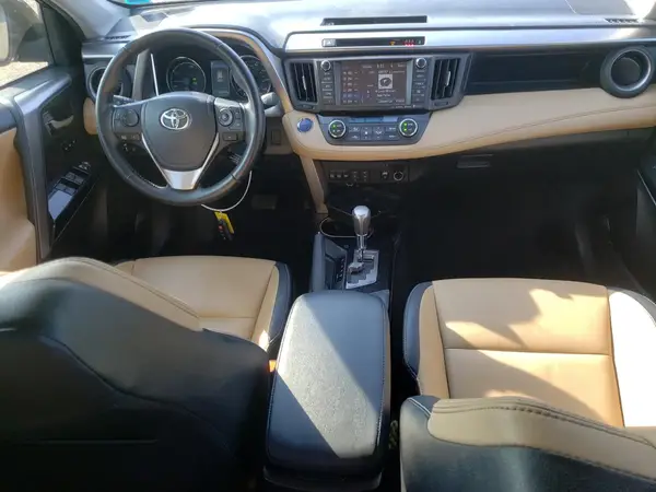 JTMDJREV6HD120509 2017 TOYOTA RAV 4 - Image 8