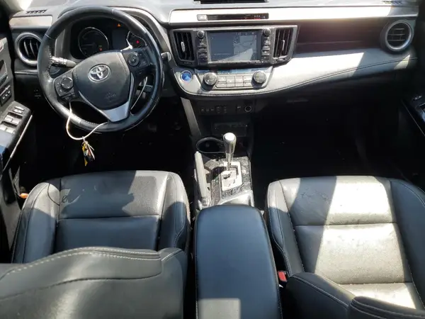 JTMDJREV6JD237254 2018 TOYOTA RAV 4 - Image 8
