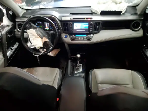 JTMDJREV7HD133611 2017 TOYOTA RAV 4 - Image 8