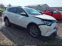 JTMDJREV7HD140672 2017 TOYOTA RAV 4