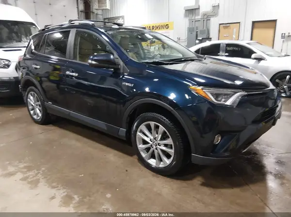 JTMDJREV7JD159969 2018 TOYOTA RAV 4 - Image 1