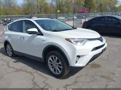 JTMDJREV7JD216719 2018 TOYOTA RAV 4