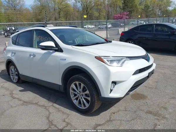 JTMDJREV7JD216719 2018 TOYOTA RAV 4 - Image 1