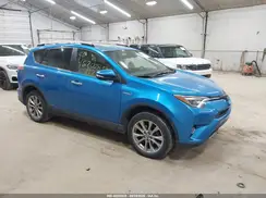 JTMDJREV8HD125856 2017 TOYOTA RAV 4