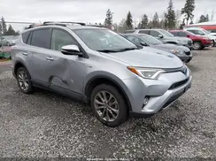 JTMDJREV8JD162069 2018 TOYOTA RAV 4