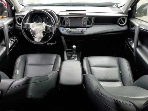 JTMDJREV8JD181026 2018 TOYOTA RAV 4 - Image 8
