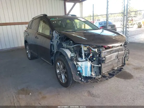 JTMDJREV8JD212436 2018 TOYOTA RAV 4 - Image 1