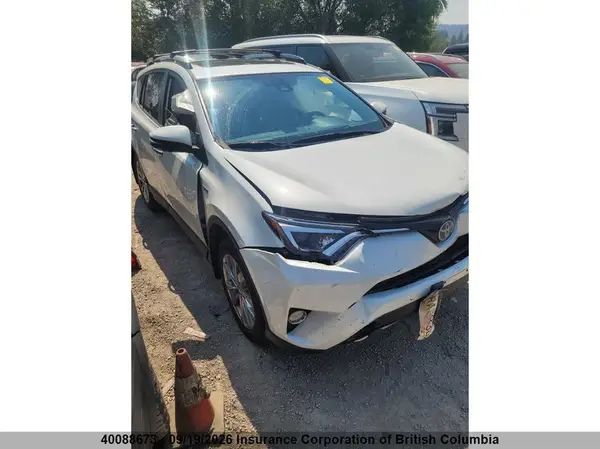 JTMDJREV8JD233495 2018 TOYOTA RAV 4 - Image 1