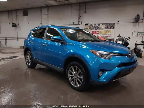 JTMDJREV8JD236137 2018 TOYOTA RAV 4 - Image 1