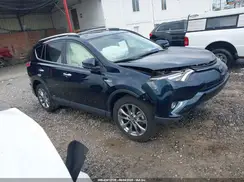 JTMDJREV8JD246893 2018 TOYOTA RAV 4