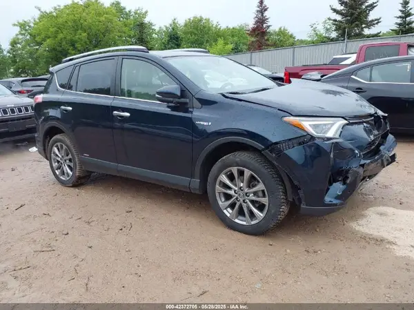 JTMDJREV8JD248465 2018 TOYOTA RAV 4 - Image 1