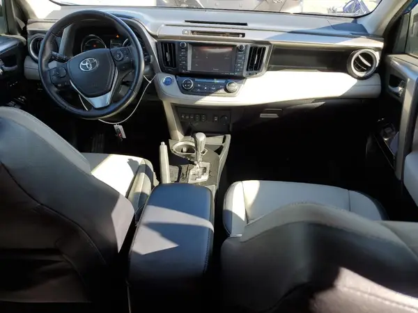 JTMDJREV9GD009564 2016 TOYOTA RAV 4 - Image 8