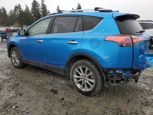 JTMDJREV9HD068549 2017 TOYOTA RAV 4 - Image 2