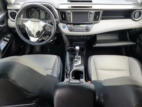 JTMDJREV9HD073704 2017 TOYOTA RAV 4 - Image 7
