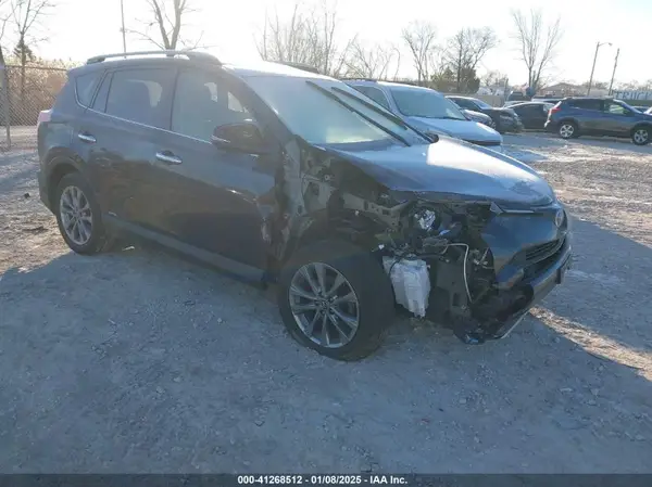 JTMDJREV9HD109813 2017 TOYOTA RAV 4 - Image 1