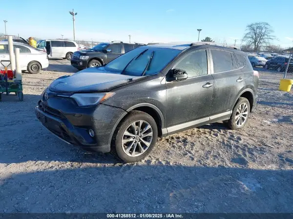 JTMDJREV9HD109813 2017 TOYOTA RAV 4 - Image 2