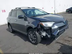 JTMDJREV9JD169676 2018 TOYOTA RAV 4