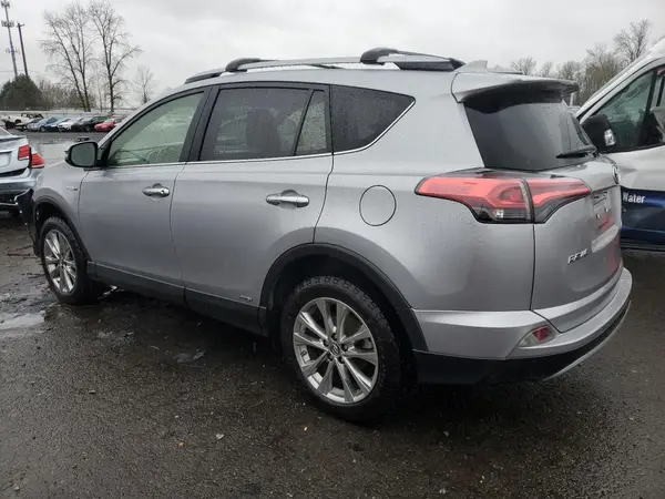 JTMDJREV9JD174487 2018 TOYOTA RAV 4 - Image 2