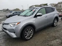 JTMDJREV9JD184324 2018 TOYOTA RAV 4
