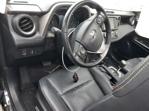 JTMDJREV9JD223624 2018 TOYOTA RAV 4 - Image 8