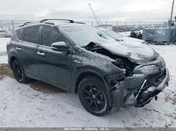 JTMDJREV9JD258485 2018 TOYOTA RAV 4 - Image 1
