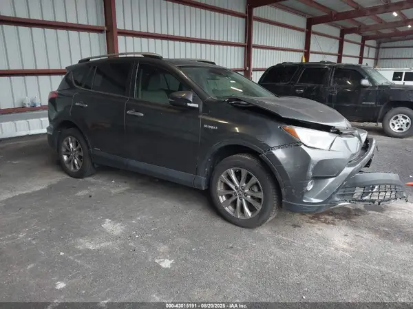 JTMDJREVXGD002428 2016 TOYOTA RAV 4 - Image 1