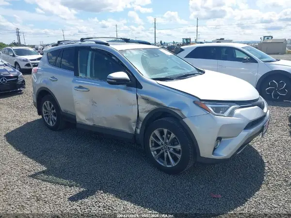 JTMDJREVXGD030438 2016 TOYOTA RAV 4 - Image 1