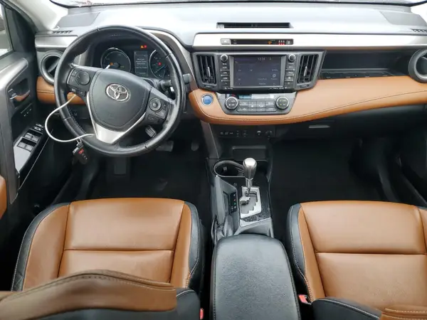 JTMDJREVXHD085442 2017 TOYOTA RAV 4 - Image 8