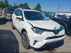 JTMDJREVXHD113126 2017 TOYOTA RAV 4