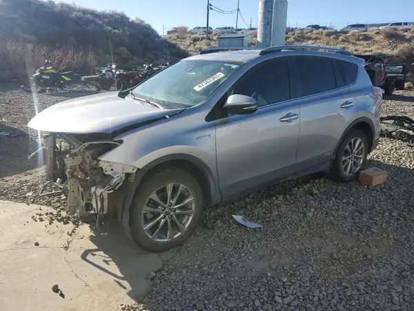 JTMDJREVXJD166527 2018 TOYOTA RAV 4 - Image 1