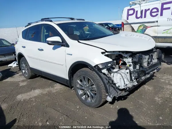 JTMDJREVXJD256762 2018 TOYOTA RAV 4 - Image 1